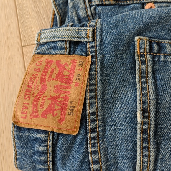 Levi's 541 W29 L32 Men's Jeans - Picture 2 of 7